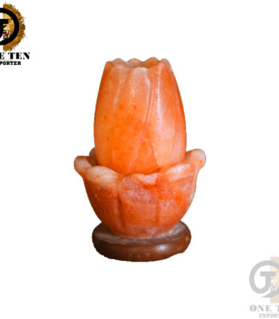 Himalayan Natural Shape Salt Candle Color =>Natural Pink Weight  => 3-4 kg Condition => New Quality => Premium Export Quality Stand =>  Square Wooden Base Also available in custom size and weight.